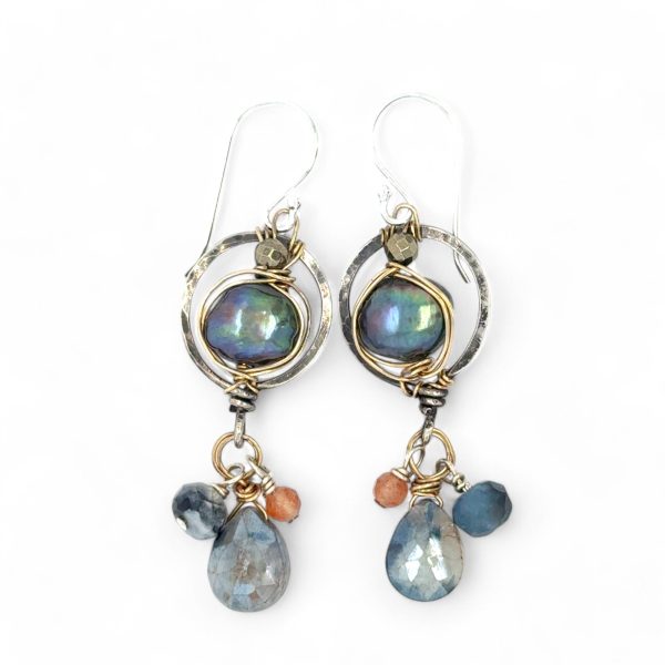 Smoldering Pearl Earrings E83371 For Cheap