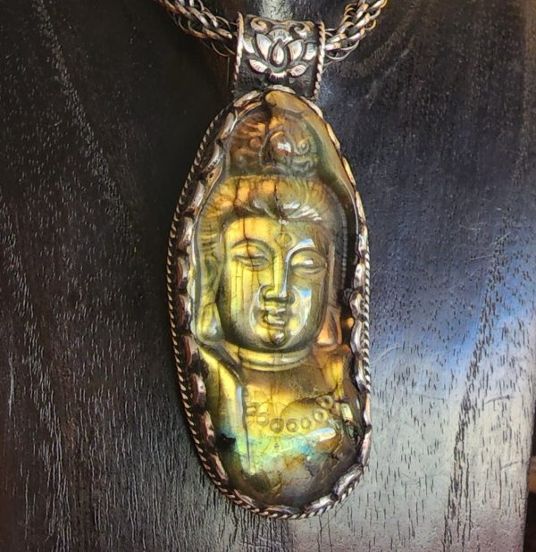 Labradorite Quanyin Pendant Online Sale