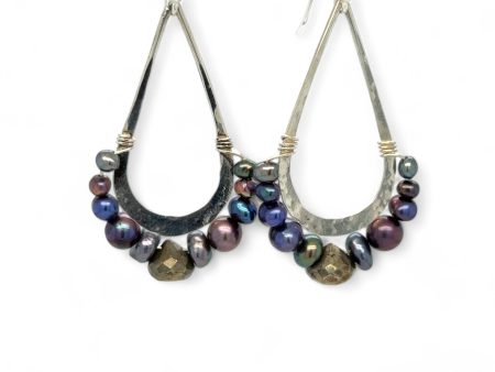 Peacock Pearl Earrings E83571 on Sale