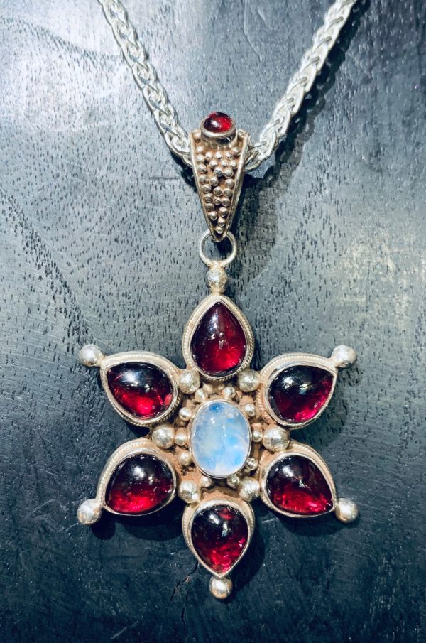 Garnet and Moonstone Star Pendant Supply