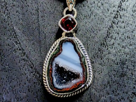 Alluring Druzy Garnet Pendant For Sale