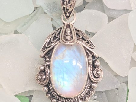 Beautifully Designed Moonstone Pendant For Discount