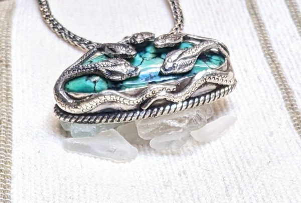 Green Turquoise Snake Pendant Online