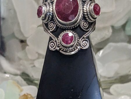 Exquisitely Detailed Ruby Ring Fashion